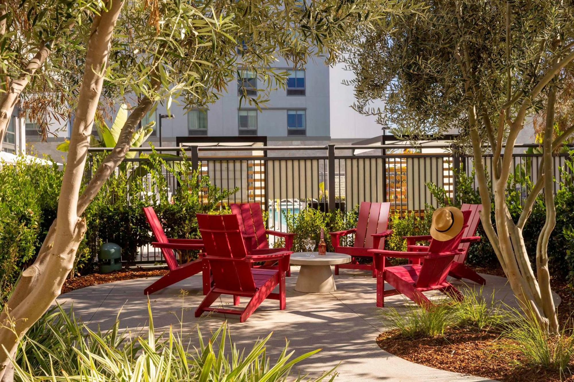 Homewood Suites By Hilton Long Beach Airport Eksteriør billede