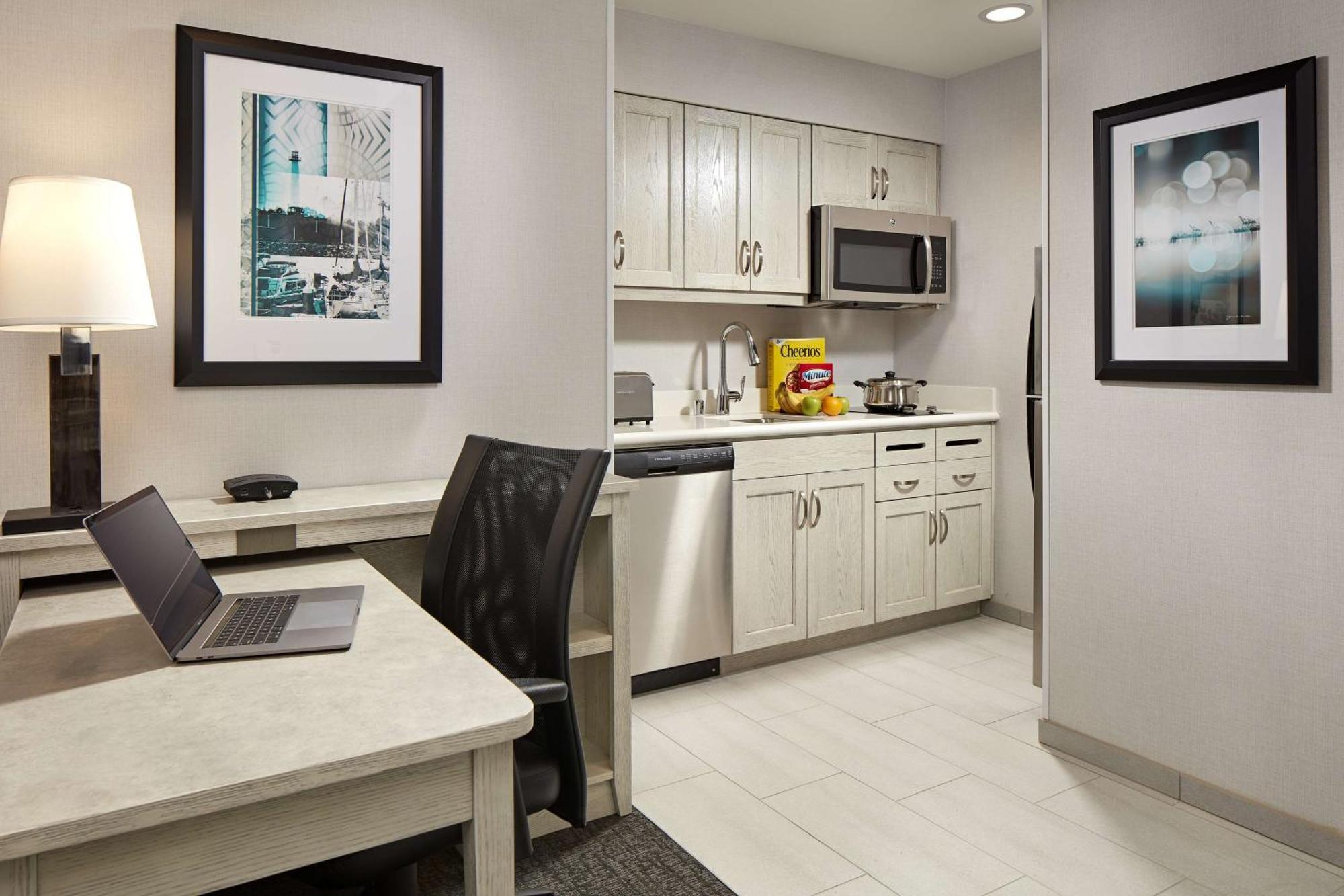 Homewood Suites By Hilton Long Beach Airport Eksteriør billede